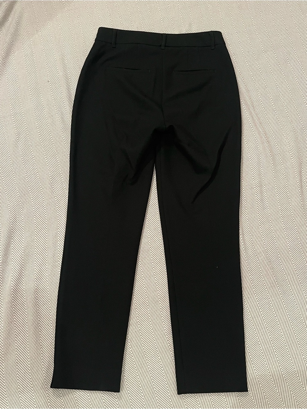 White House Black Market Women's Black Tailored Textured Ankle Pants - Size 2